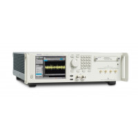 Генератор сигналов Tektronix AWG70001A